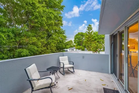 3225 SW 58th Avenue Miami FL 33155