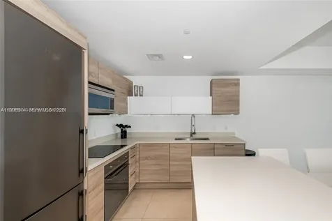 16385 Biscayne Boulevard North Miami Beach FL 33160