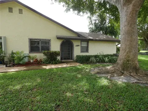 23359 Barlake Drive Boca Raton FL 33433