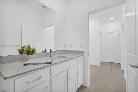 1368 Haywagon Trail Loxahatchee FL 33470