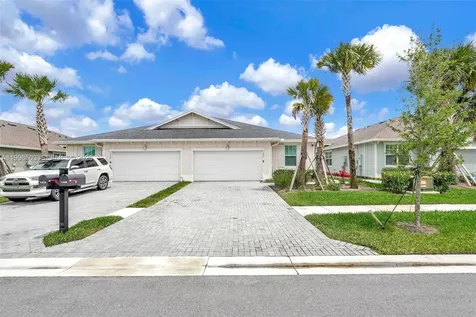 1368 Haywagon Trail Loxahatchee FL 33470