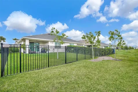1368 Haywagon Trail Loxahatchee FL 33470