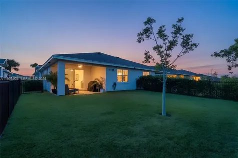 1368 Haywagon Trail Loxahatchee FL 33470