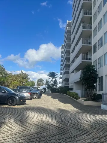 7545 E Treasure Drive North Bay Village FL 33141