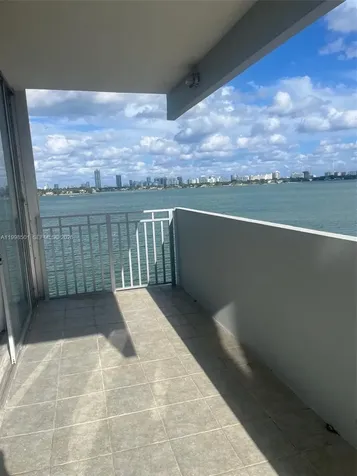 7545 E Treasure Drive North Bay Village FL 33141