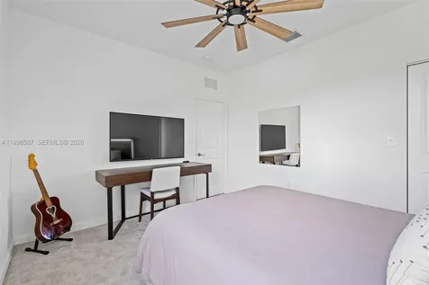 4917 Oakmont Drive Dania Beach FL 33312