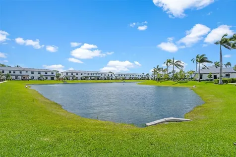 4917 Oakmont Drive Dania Beach FL 33312