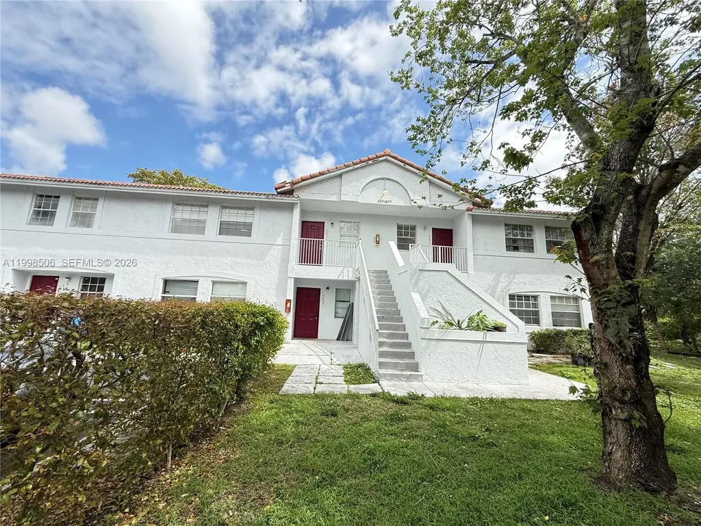 4295 NW 114th Terrace Coral Springs FL 33065