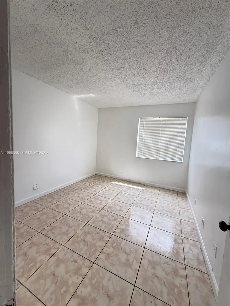4295 NW 114th Terrace Coral Springs FL 33065