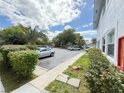 4295 NW 114th Terrace Coral Springs FL 33065