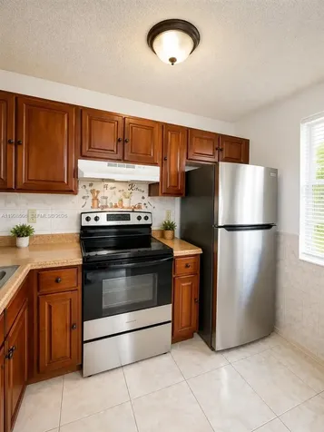 4295 NW 114th Terrace Coral Springs FL 33065