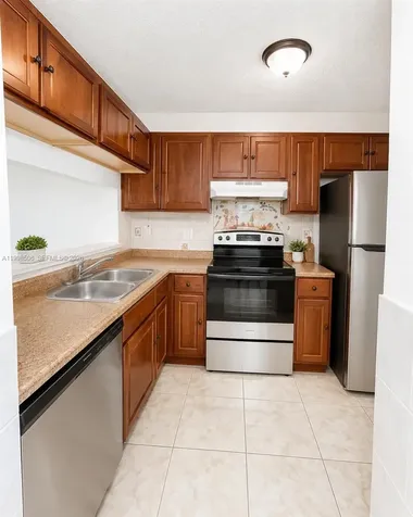 4295 NW 114th Terrace Coral Springs FL 33065