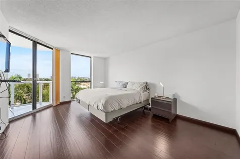 3598 Yacht Club Drive Aventura FL 33180