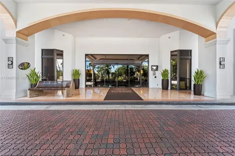 3598 Yacht Club Drive Aventura FL 33180