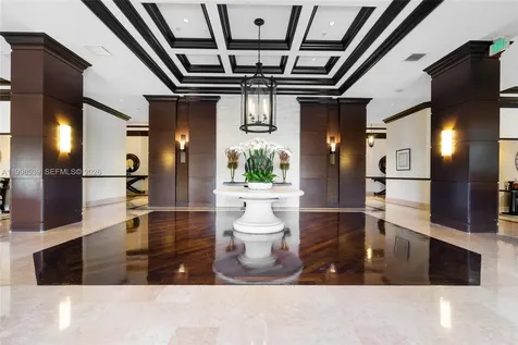 3598 Yacht Club Drive Aventura FL 33180