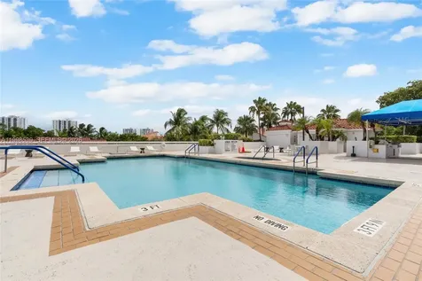 3598 Yacht Club Drive Aventura FL 33180