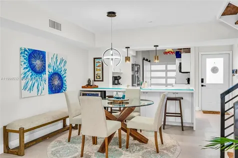7018 SW 53rd Lane Miami FL 33155