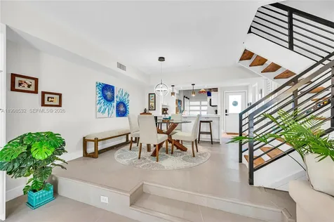 7018 SW 53rd Lane Miami FL 33155