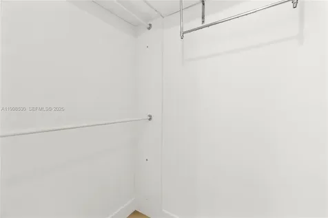 350 S Miami Avenue Miami FL 33130