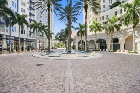 Fort Lauderdale FL 33301