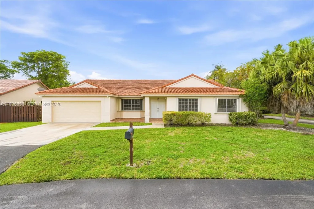 4540 SW 151st Place Miami FL 33185