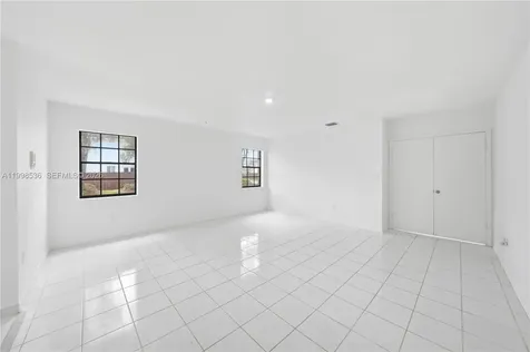 4540 SW 151st Place Miami FL 33185