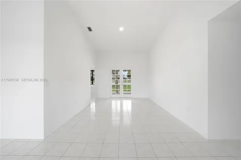4540 SW 151st Place Miami FL 33185