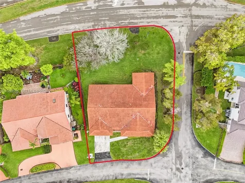 4540 SW 151st Place Miami FL 33185