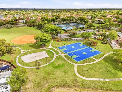 4540 SW 151st Place Miami FL 33185