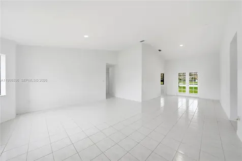 4540 SW 151st Place Miami FL 33185