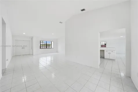 4540 SW 151st Place Miami FL 33185