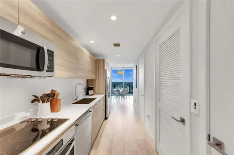 121 NE 34th Street Miami FL 33137