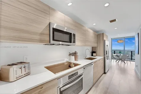 121 NE 34th Street Miami FL 33137