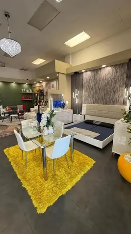 5725 NW 7th Street Miami FL 33126