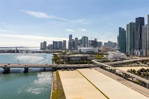 555 NE 15th Street Miami FL 33132