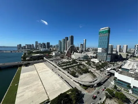 555 NE 15th Street Miami FL 33132