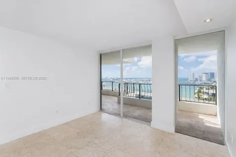 555 NE 15th Street Miami FL 33132