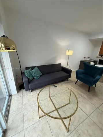 119 SW 6th Avenue Miami FL 33130