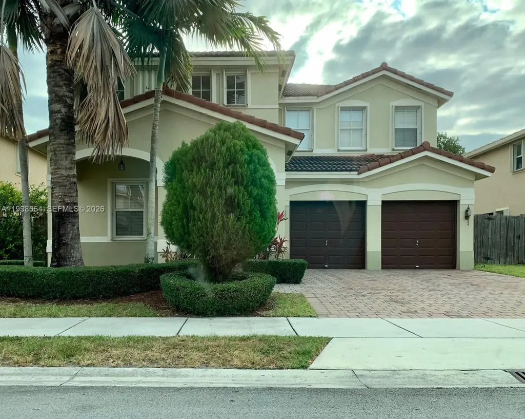 11801 SW 152nd Path Miami FL 33196