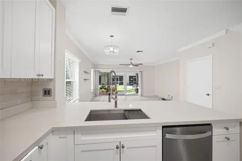 365 SW 122nd Avenue Pembroke Pines FL 33025