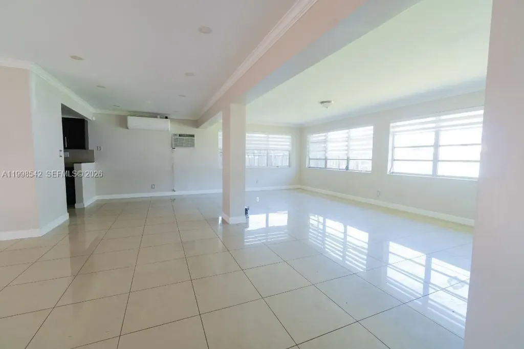 3129 Hollywood Boulevard Hollywood FL 33021