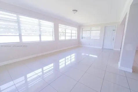 3129 Hollywood Boulevard Hollywood FL 33021