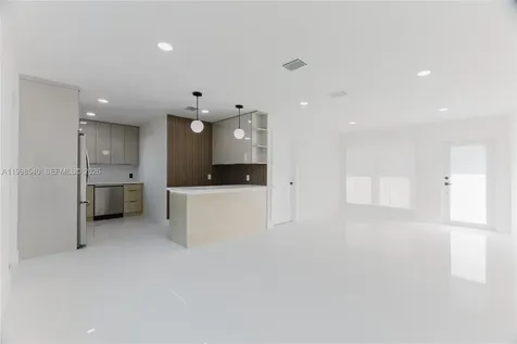 3110 SW 34th Avenue West Park FL 33023