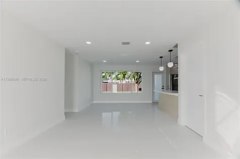 3110 SW 34th Avenue West Park FL 33023