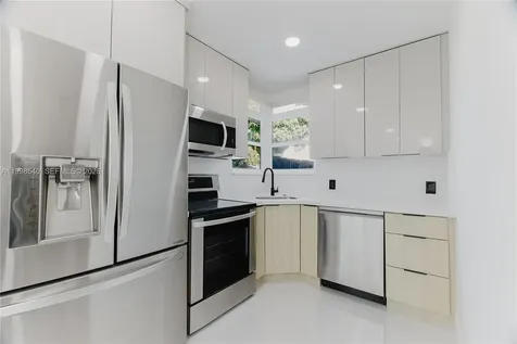 3110 SW 34th Avenue West Park FL 33023