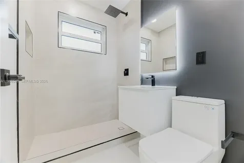 3110 SW 34th Avenue West Park FL 33023