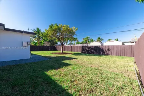 3110 SW 34th Avenue West Park FL 33023