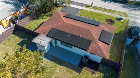 3110 SW 34th Avenue West Park FL 33023