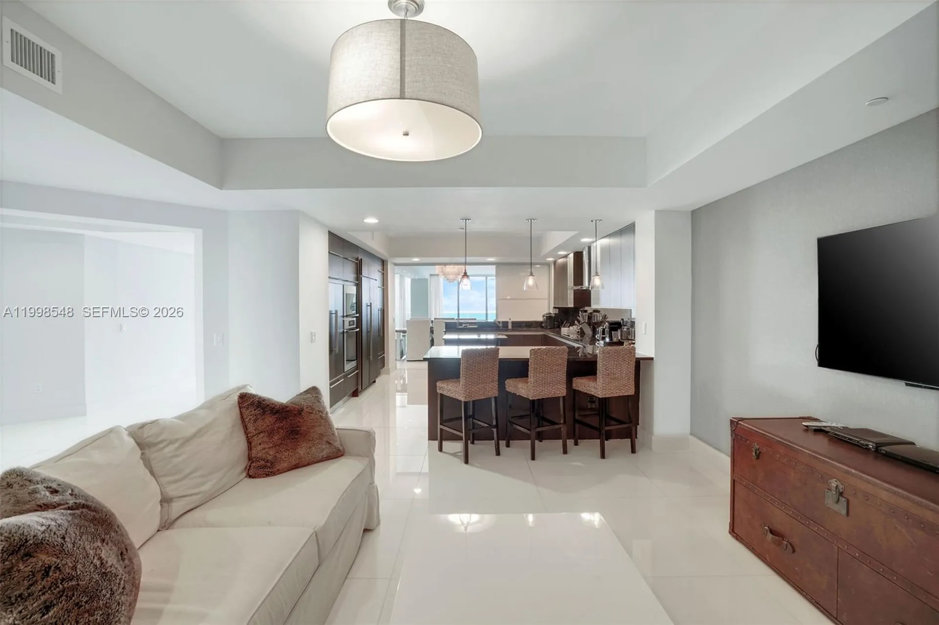 2711 S Ocean Drive Hollywood FL 33019