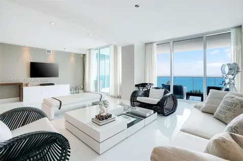 2711 S Ocean Drive Hollywood FL 33019